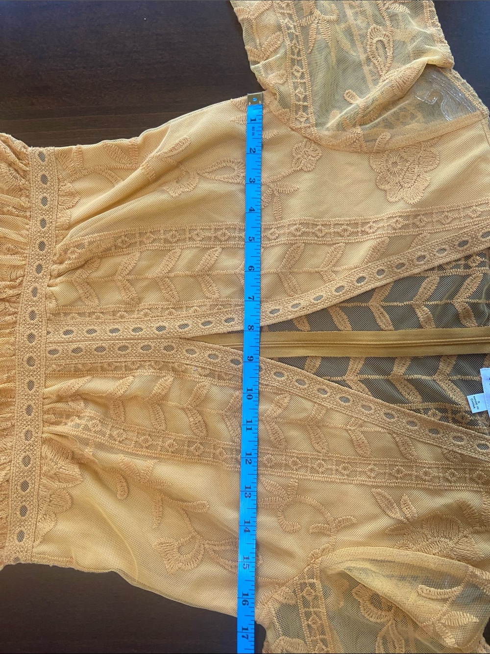 Socialite Yellow Lace Jumpsuit with V-Neck, sheer back, shorts underneath. Small - Picture 9 of 16